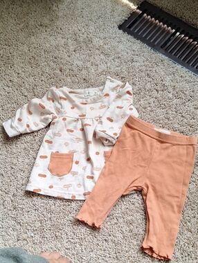 Baby Two-Piece Set - Cream & Pumpkin Print 0-3m